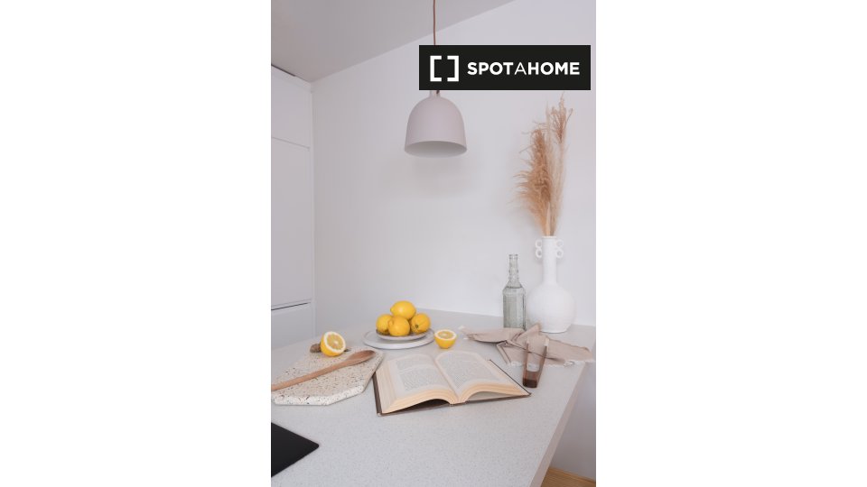 Apartment Madrid, 2 beds, 54m² — photo 1