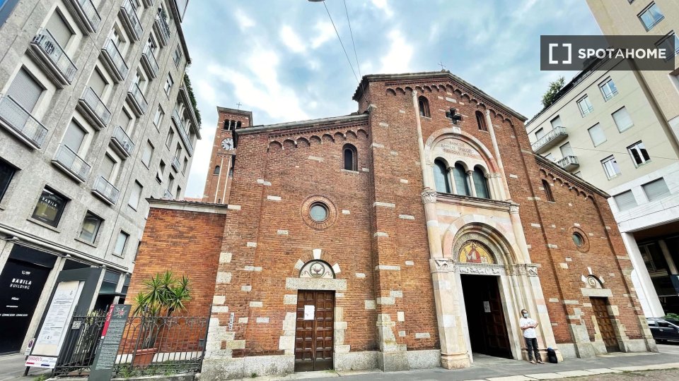 Apartment Milan, 1 bed, 60m² — photo 15