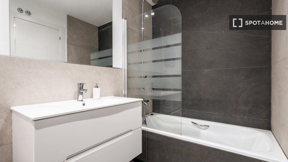 Apartment mono Madrid, 45m² — photo 16