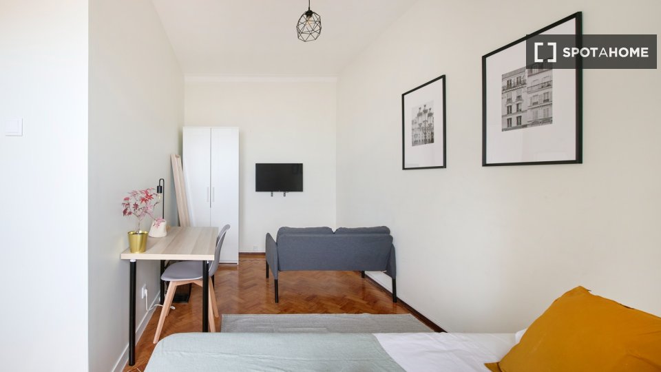 Double room Lisbon, 8 beds — photo 5