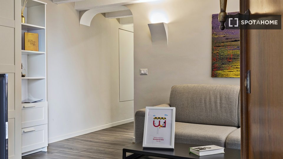 Apartment mono Genoa, 55m² — photo 2