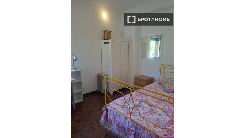 Double room Coimbra, 5 beds — photo 32