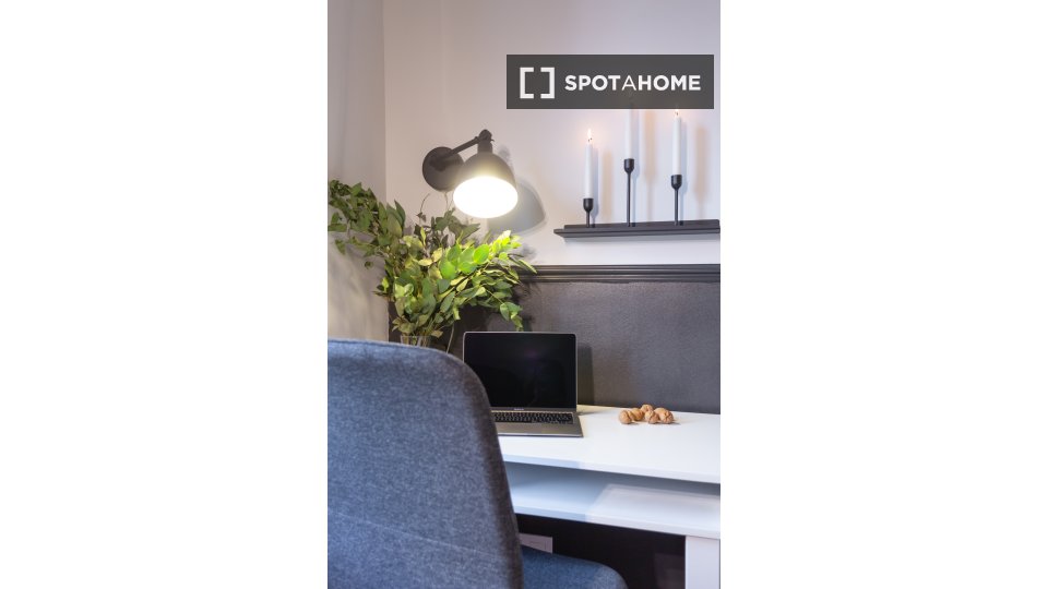 Double room Barcelona, 16 beds, 380m² — photo 19