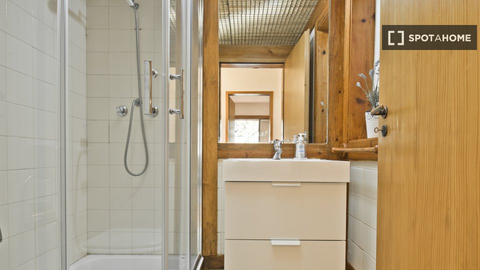 Apartment Lisbon, 3 beds, 140m² — photo 2