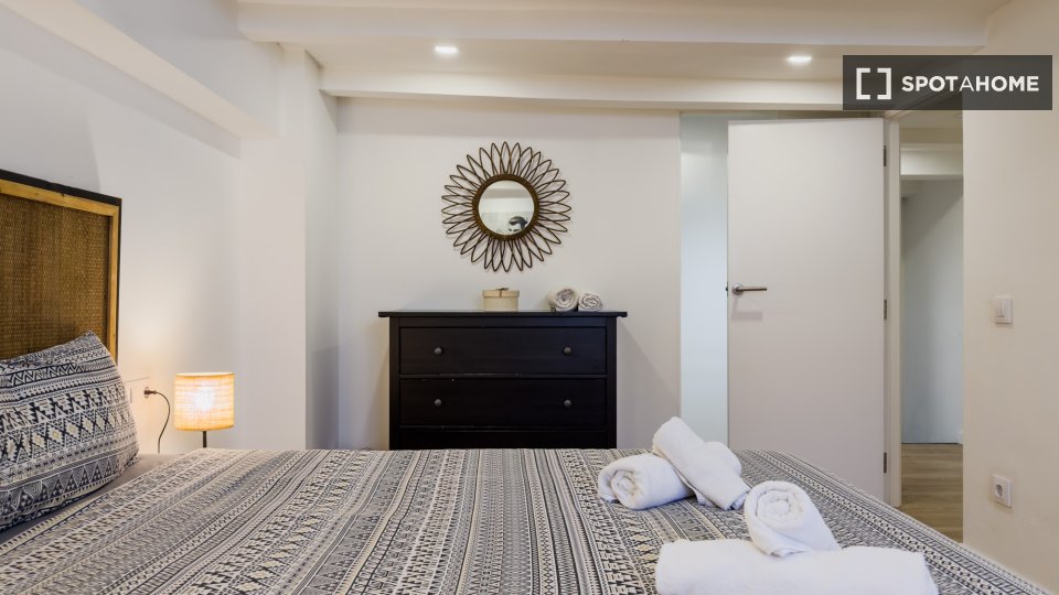 Apartment Barcelona, 3 beds, 105m² — photo 41