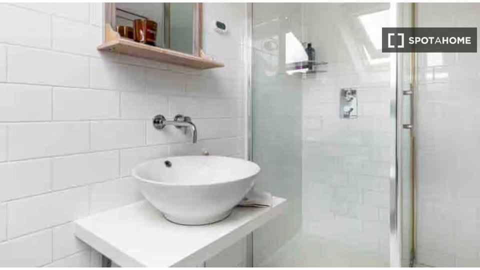Apartment London, 2 beds — photo 4