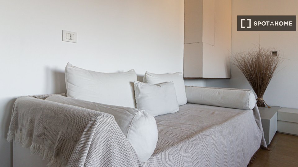 Apartment Milan, 1 bed, 50m² — photo 12