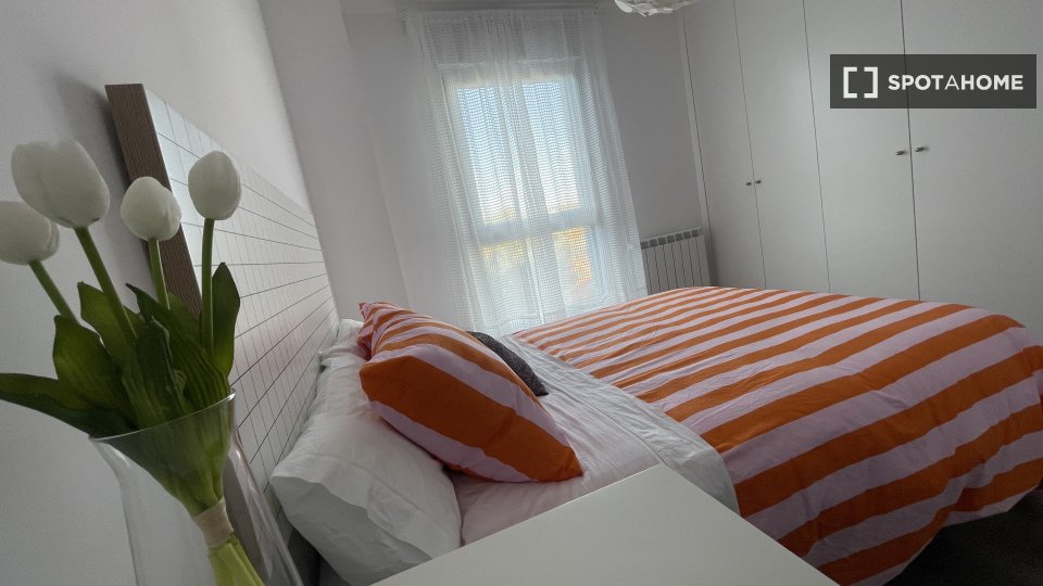 Double room Santander, 4 beds, 100m² — photo 1