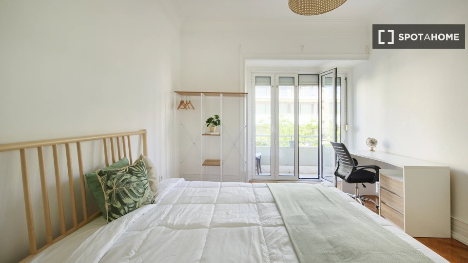 Double room Lisbon, 9 beds — photo 3