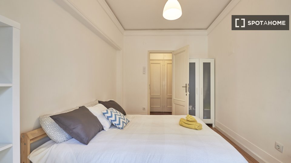Double room Lisbon, 9 beds, 160m² — photo 50
