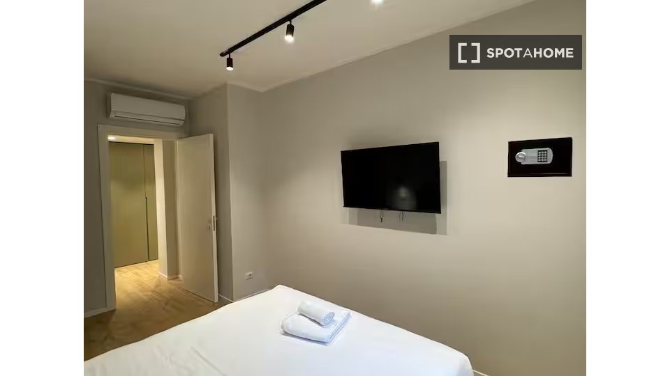 Apartment Milan, 1 bed — photo 12