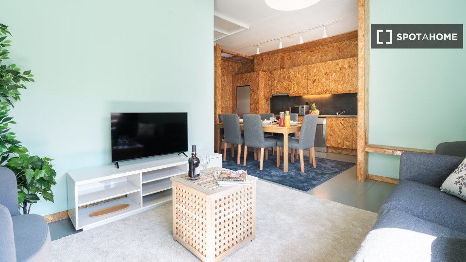 Apartment Porto, 3 beds, 35m² — photo 17