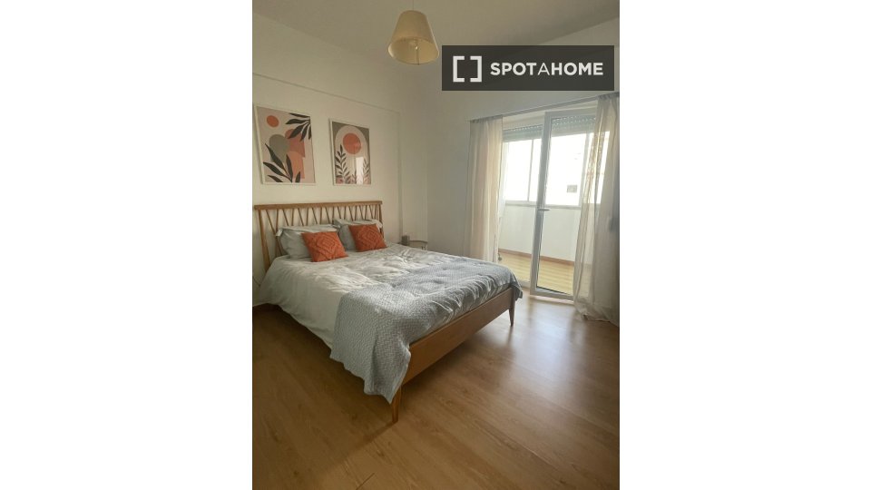 Apartment Lisbon, 1 bed, 50m² — photo 26