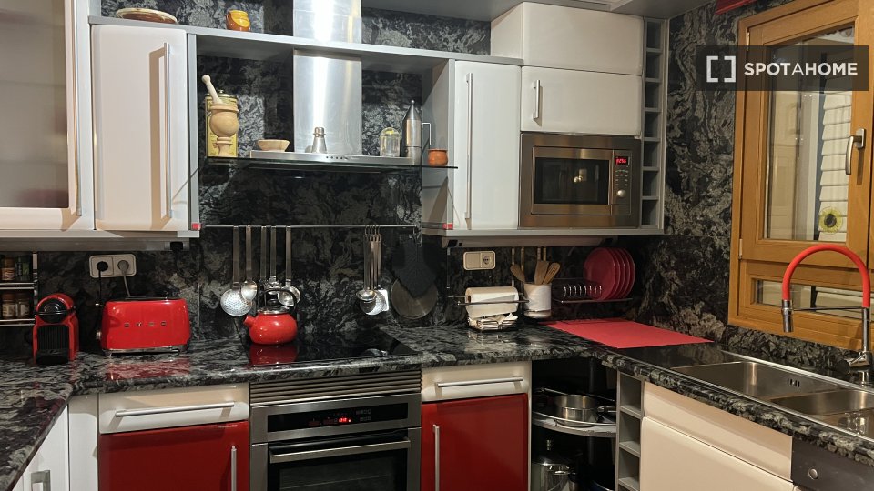 Apartment Palma_De_Mallorca, 2 beds, 100m² — photo 6