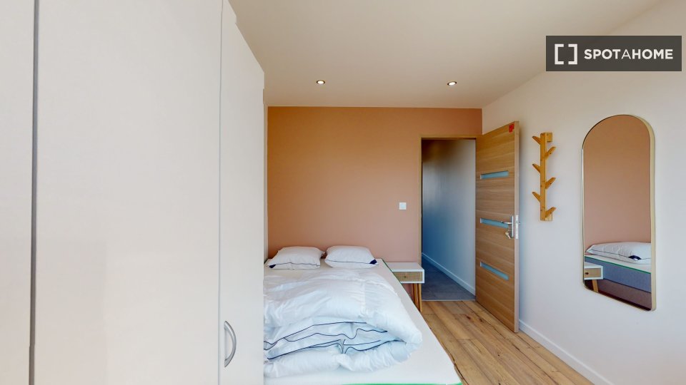 Double room Lille, 12 beds — photo 2