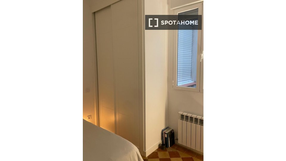 Double room Madrid, 5 beds — photo 76