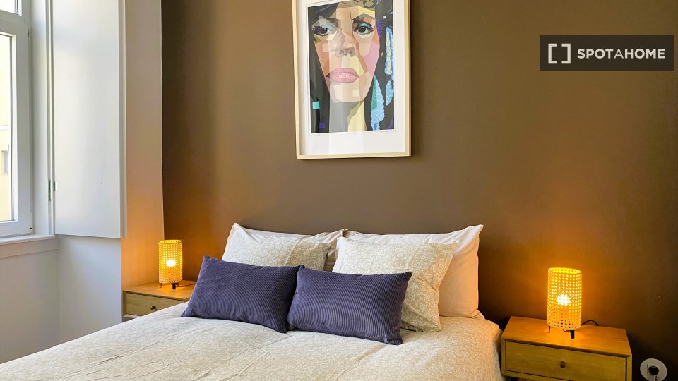 Apartment Lisbon, 2 beds, 70m² — photo 22