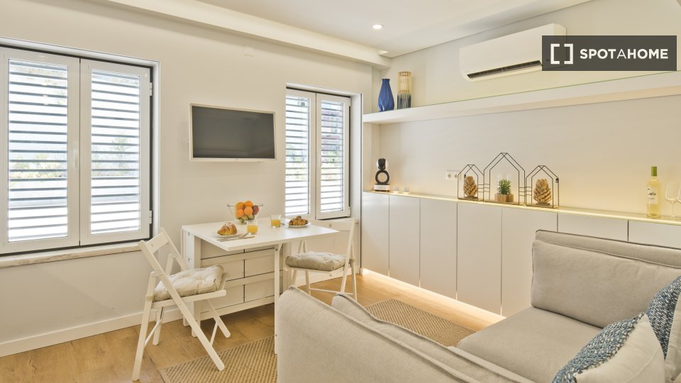 Apartment mono Lisbon, 34m² — photo 8