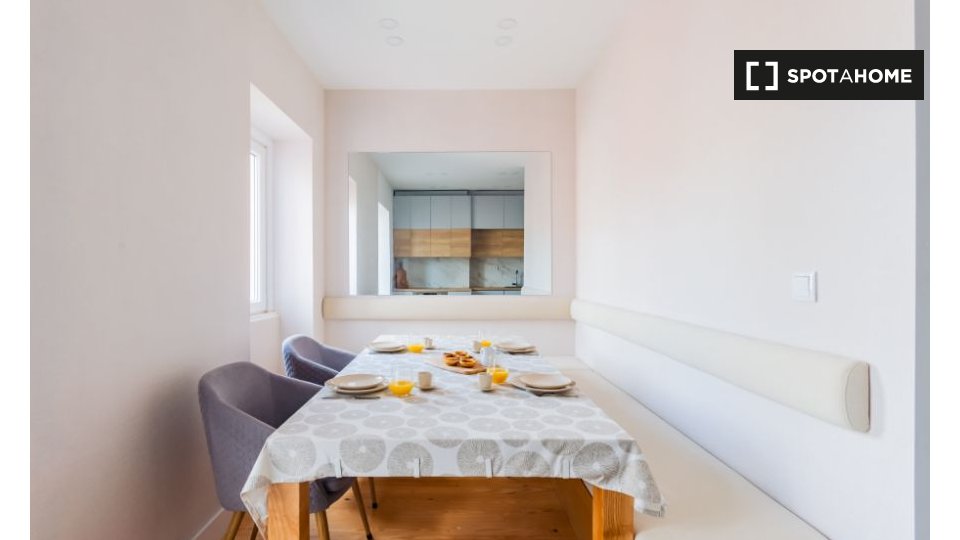 Apartment Lisbon, 2 beds — photo 18