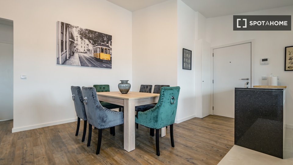 Apartment Porto, 2 beds, 97m² — photo 9