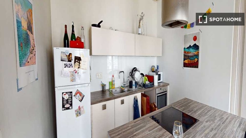Camera doppia Lione, 4 camere, 90m² — foto 5
