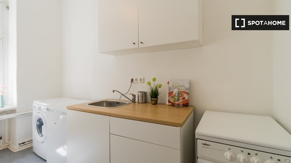 Apartment mono Berlin, 35m² — photo 1
