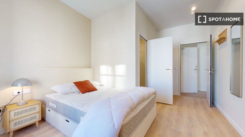 Double room Montpellier, 19 beds — photo 10