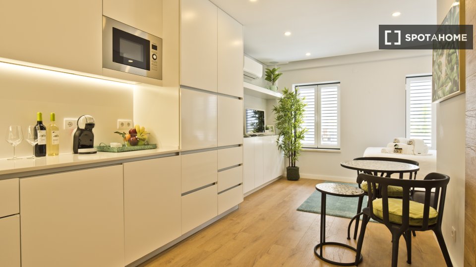 Apartment mono Lisbon, 30m² — photo 6