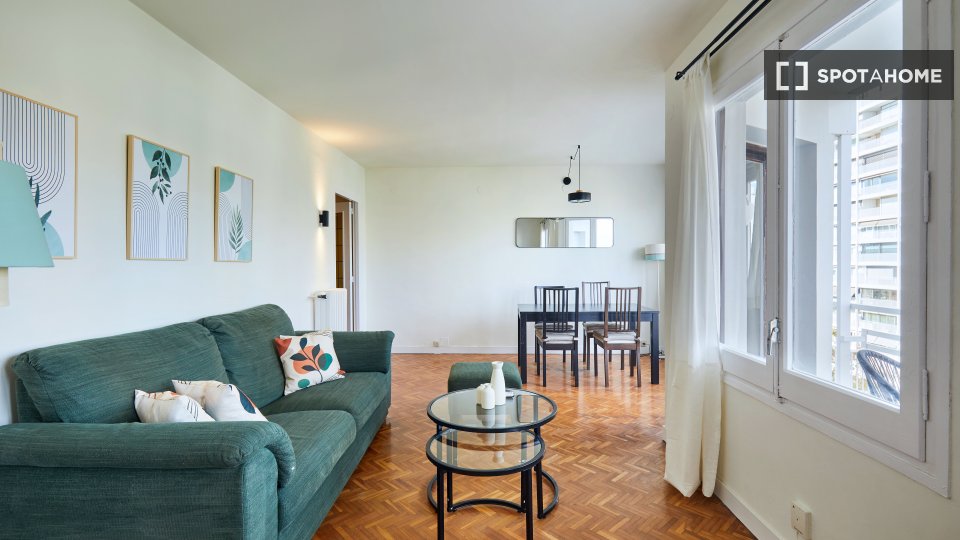 Apartment Barcelona, 3 beds, 82m² — photo 43
