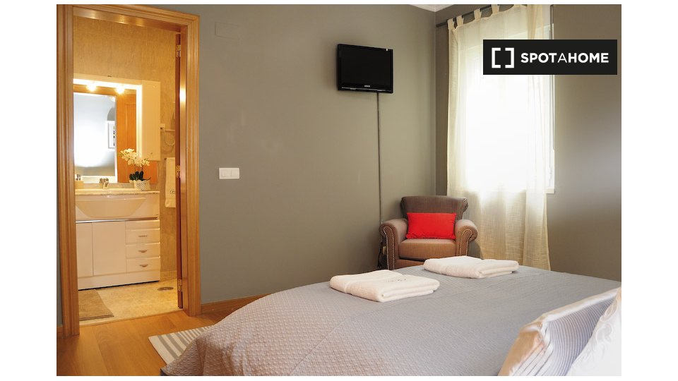Apartment Lisbon, 1 bed, 230m² — photo 8