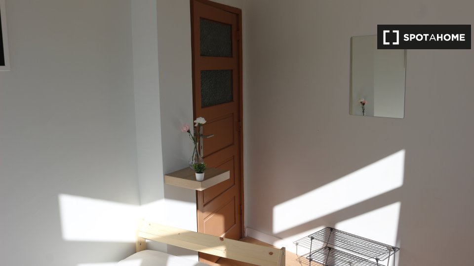 Double room Porto, 6 beds, 300m² — photo 2