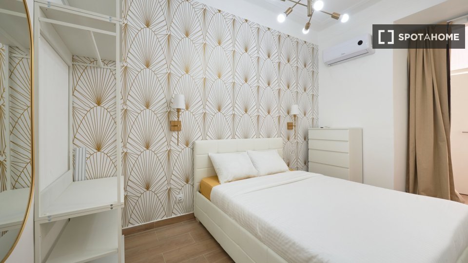 Apartment Lisbon, 1 bed — photo 17