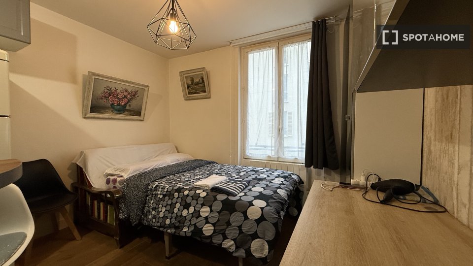 Apartment mono Paris, 16m² — photo 17