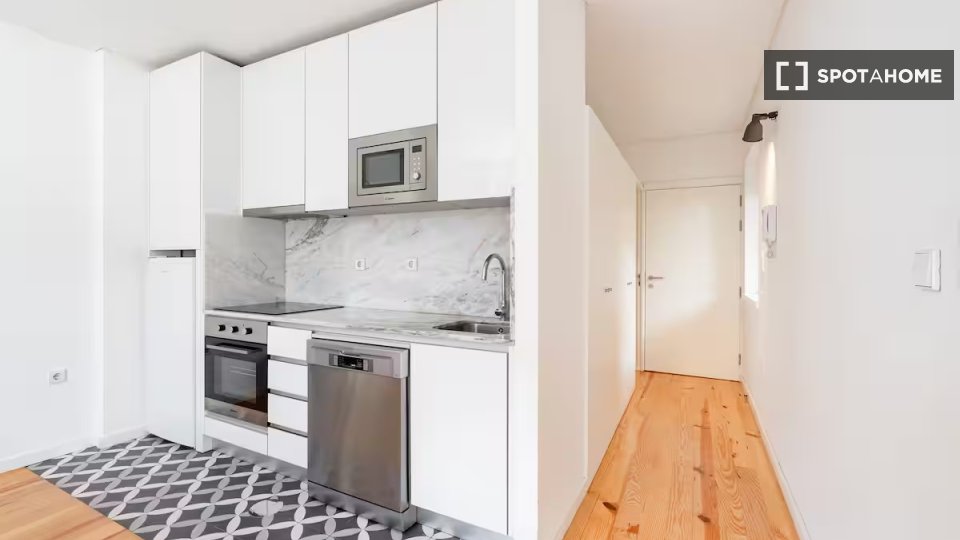Apartment Porto, 1 bed, 39m² — photo 4