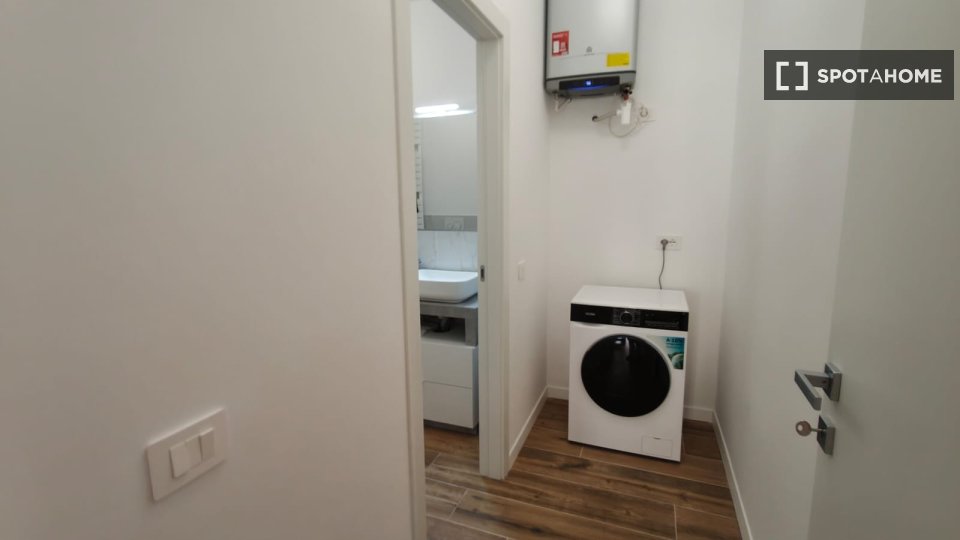 Apartment mono Milan, 55m² — photo 3