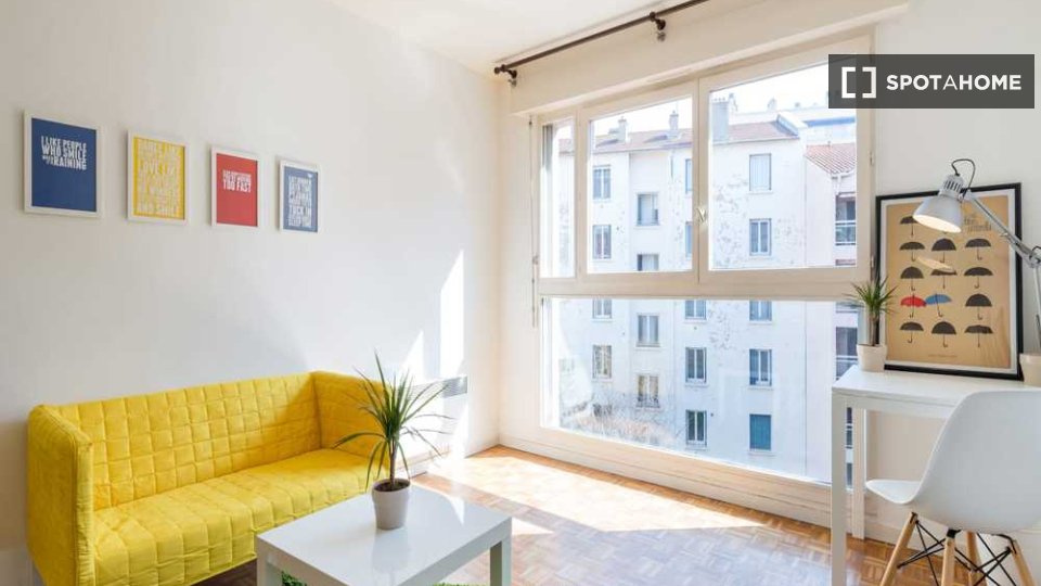 Double room Lyon, 5 beds, 100m² — photo 13