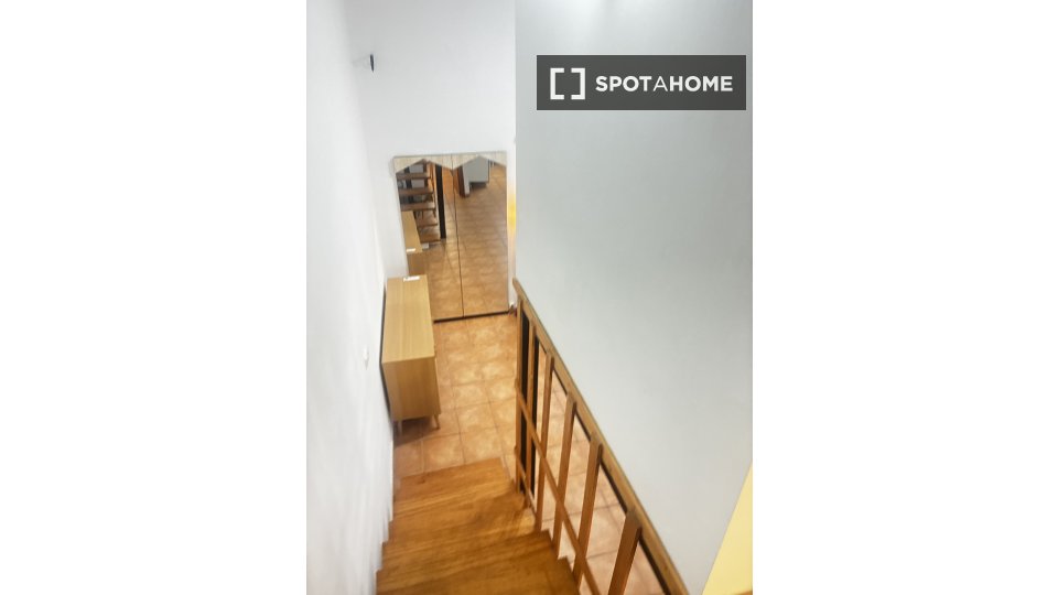 Apartment Alicante, 2 beds, 45m² — photo 11