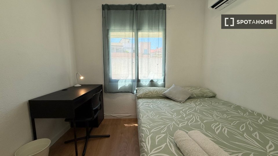 Camera doppia Madrid, 4 camere — foto 12