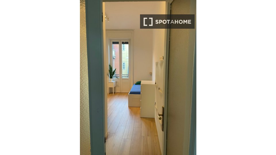 Habitación doble Milán, 2 habitaciones — foto 13