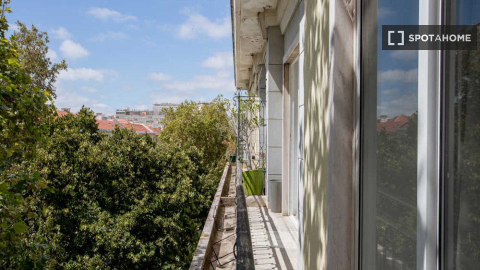 Double room Lisbon, 7 beds — photo 49