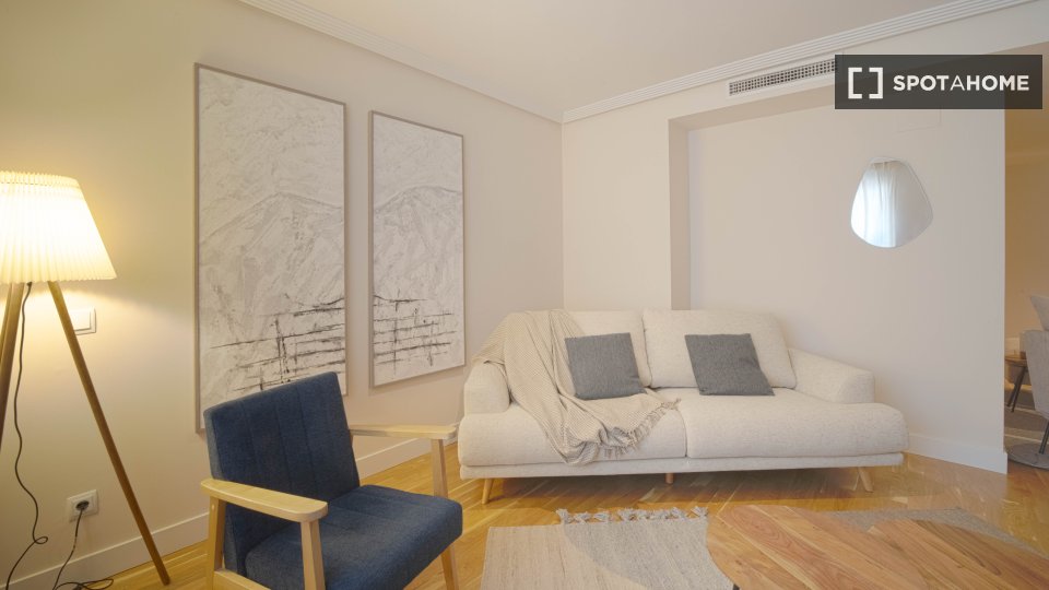 Apartment Madrid, 2 beds, 88m² — photo 4