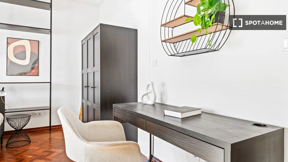 Double room Lisbon, 7 beds — photo 13
