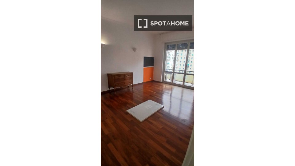 Double room Genoa, 4 beds — photo 3