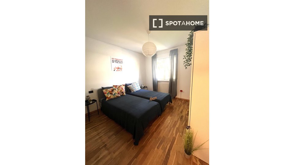 Double room Trento, 1 bed — photo 7