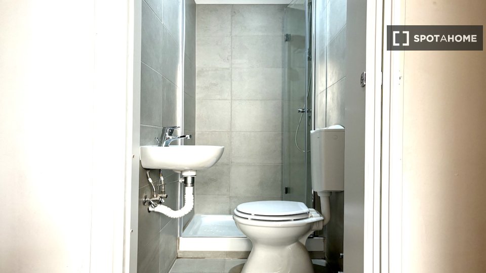 Double room Rome, 33 beds — photo 44