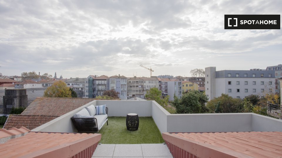 Apartment Porto, 1 bed, 65m² — photo 8