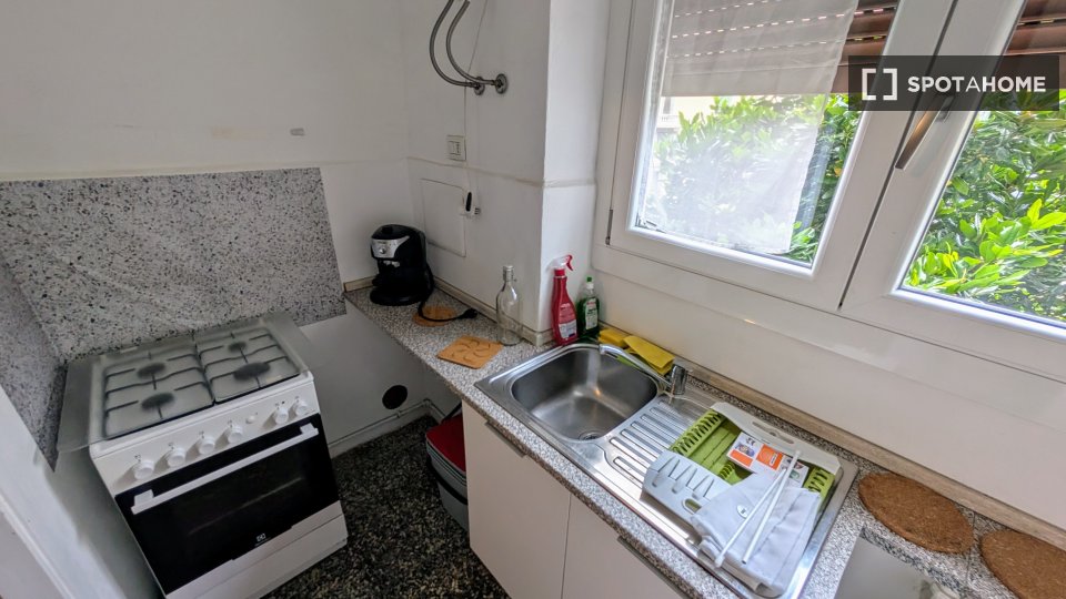 Double room Milan, 2 beds, 80m² — photo 3