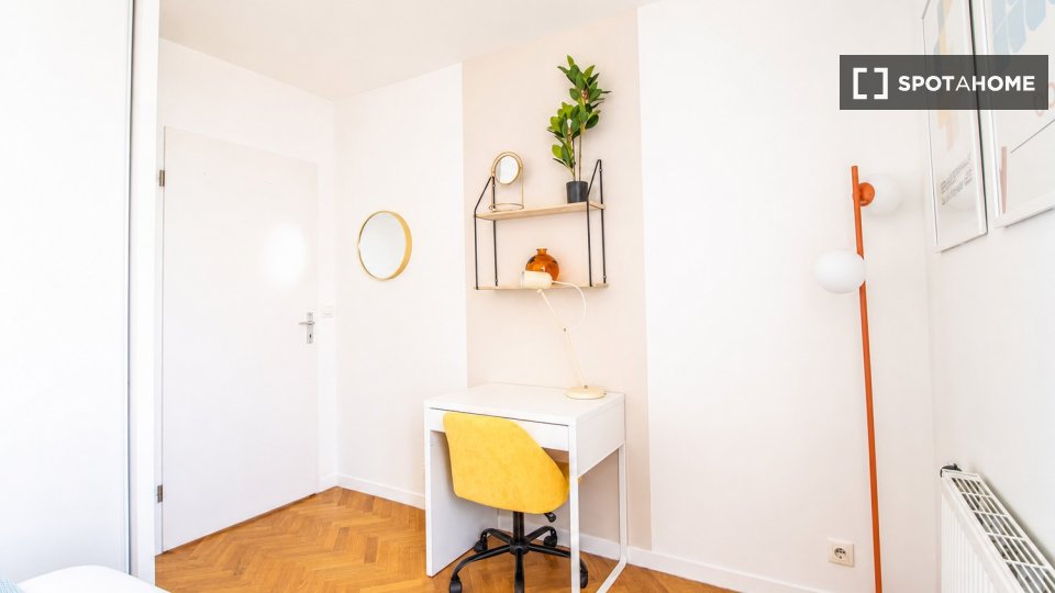 Chambre double Paris, 4 chambres — photo 21