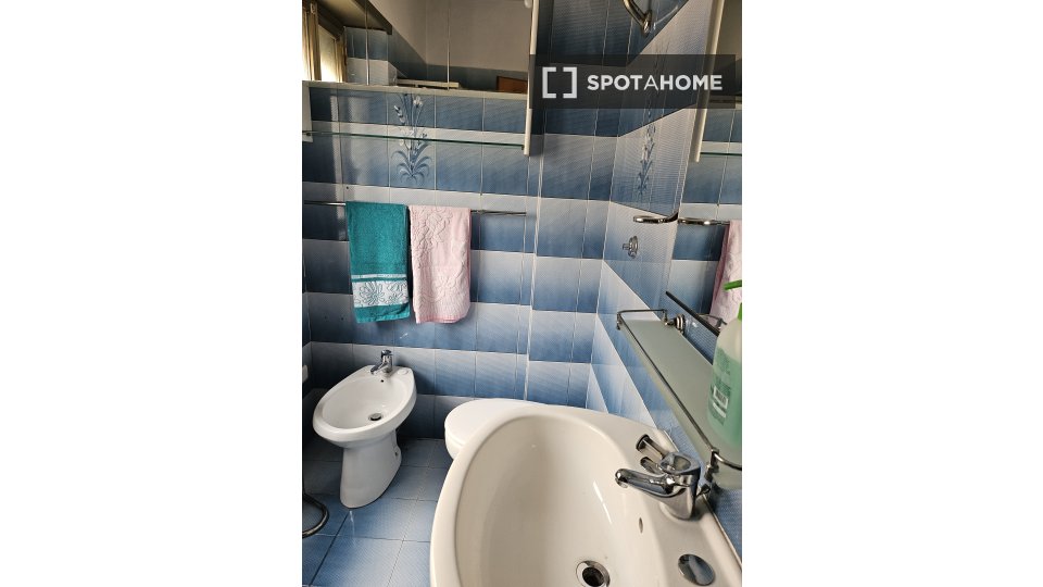 Double room Rome, 4 beds, 127m² — photo 4