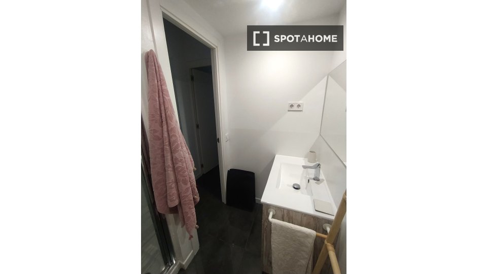 Piso en alquiler de 1 dormitorio en San Diego, Madrid